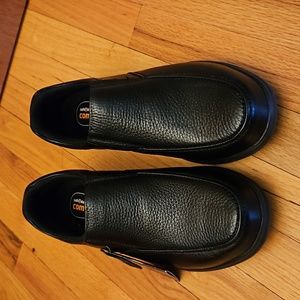 SafeTStep slip resistant work shoes